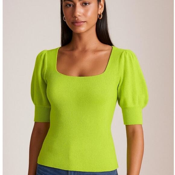 Moodie Short Sleeve Sweater Lime Green sz Small Square Neck Puff Sleeve SOFT - Picture 3 of 10